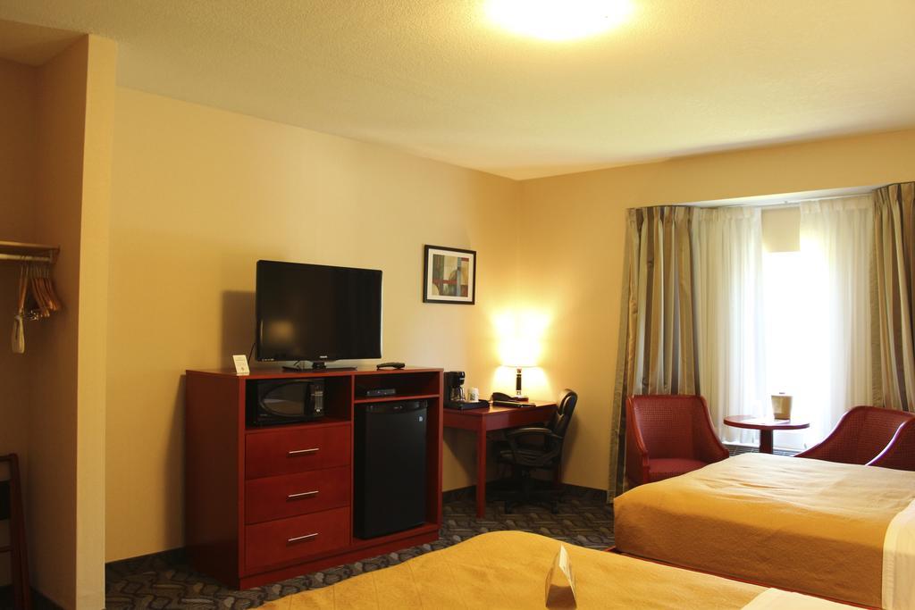 Quality Inn Southampton Zewnętrze zdjęcie